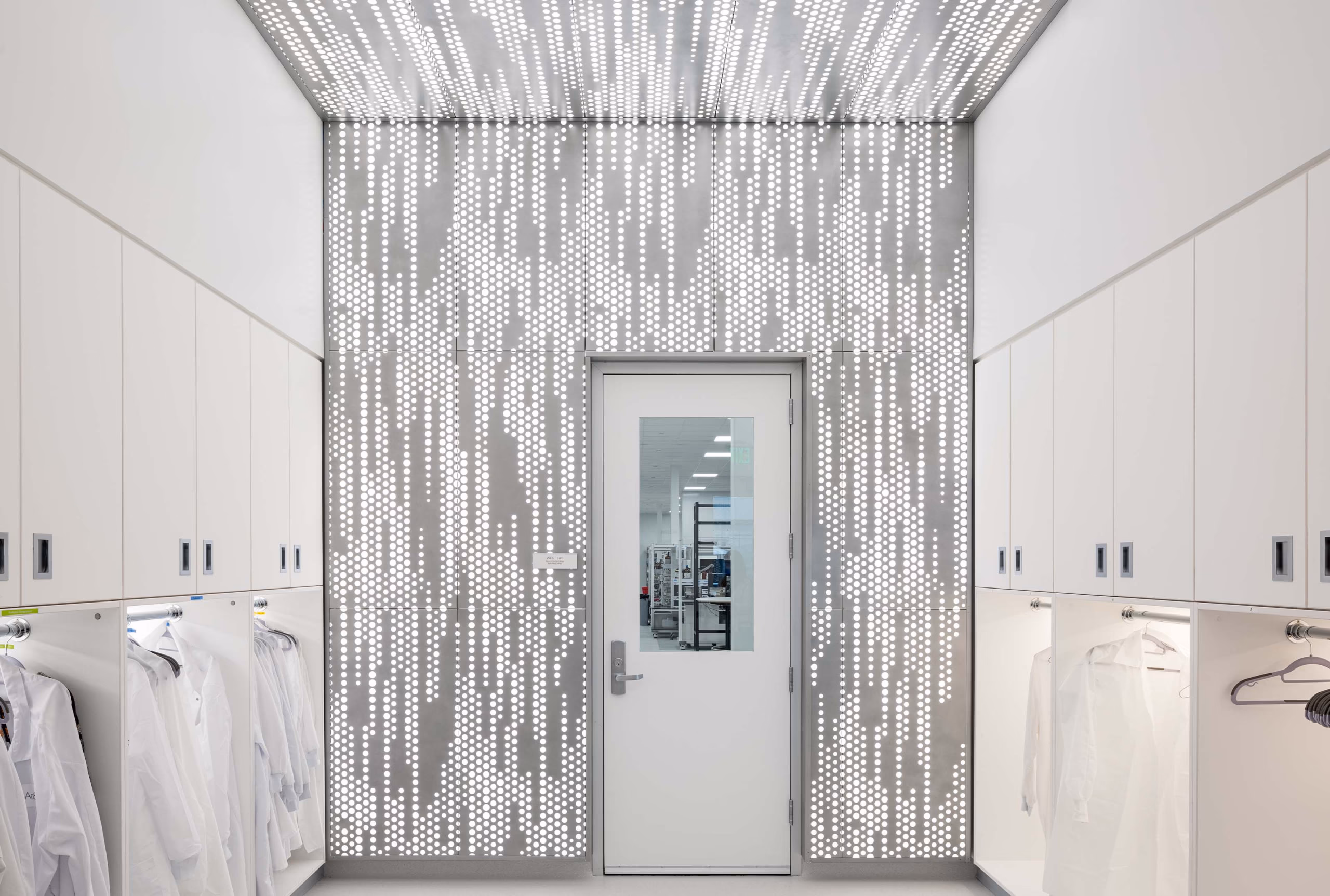 Vapor® Metal Panels, A modular and aesthetic ceiling and wall system